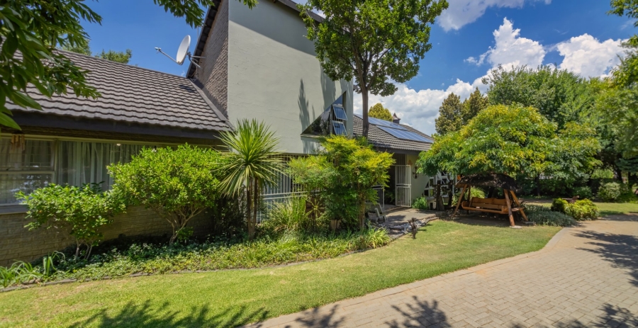 5 Bedroom Property for Sale in Jordania Free State